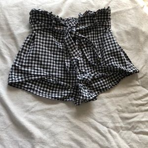 Cute shorts !